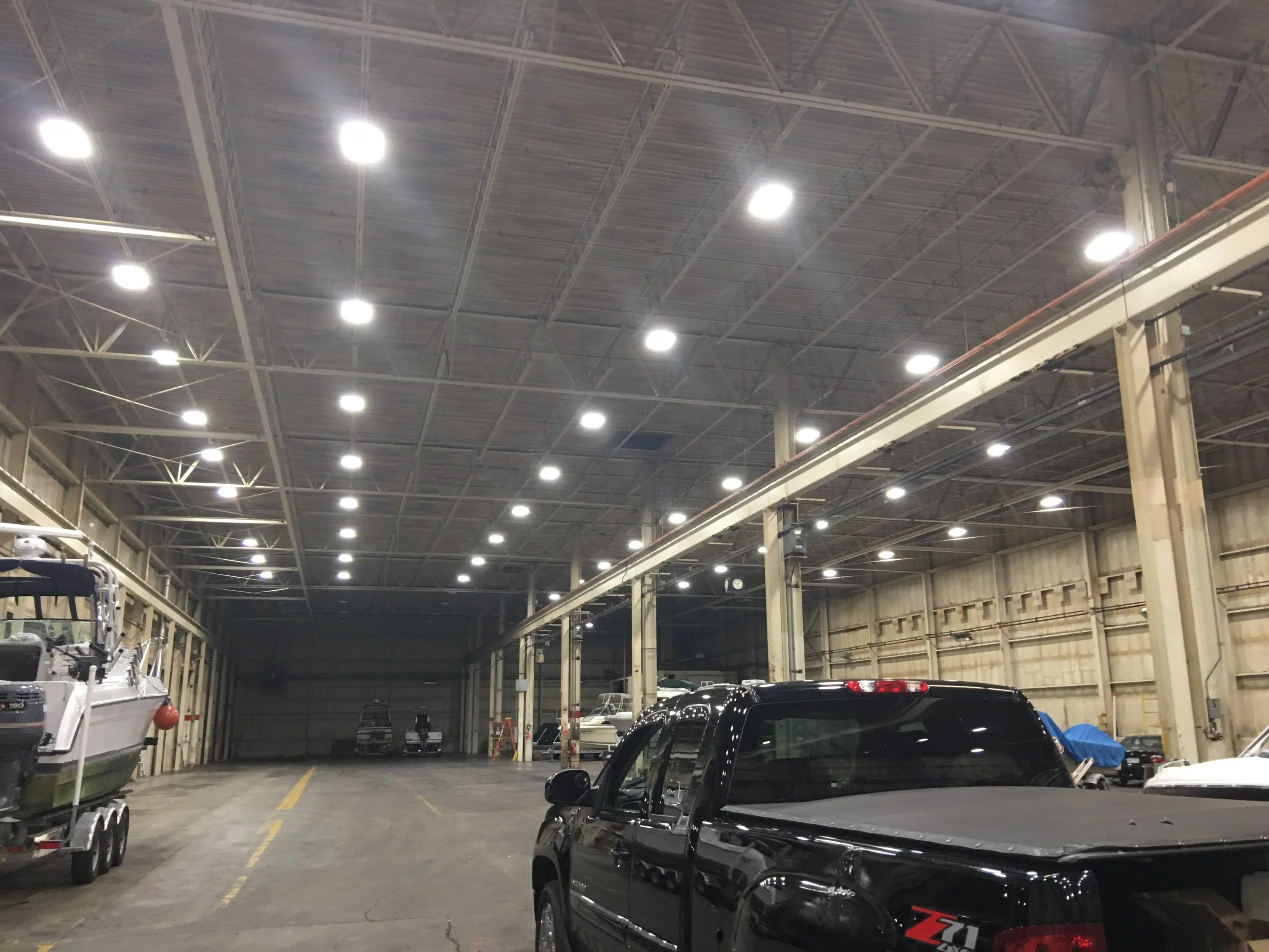 Condor Premium 2FT LED High Bay 155 Watt, 21080 Lumens, CCT Selectable 4000K/5000K, Comparable to 4 Lamp T5HO, 6 Lamp T8 or 320-400 Watt Fixture, 120-277v - Image 10