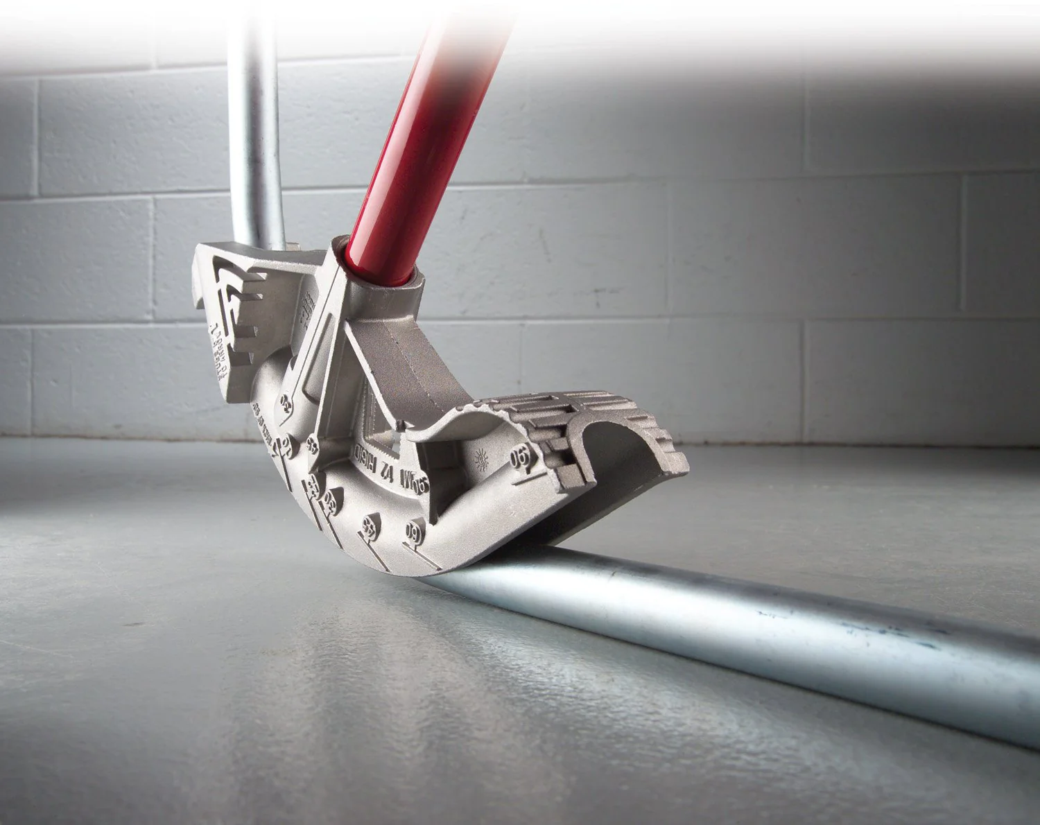 Gardner Bender 961H BigBen Aluminum Bender w/Handle, 3/4" EMT, 1/2" Rigid, IMC; 1/Box - Image 2
