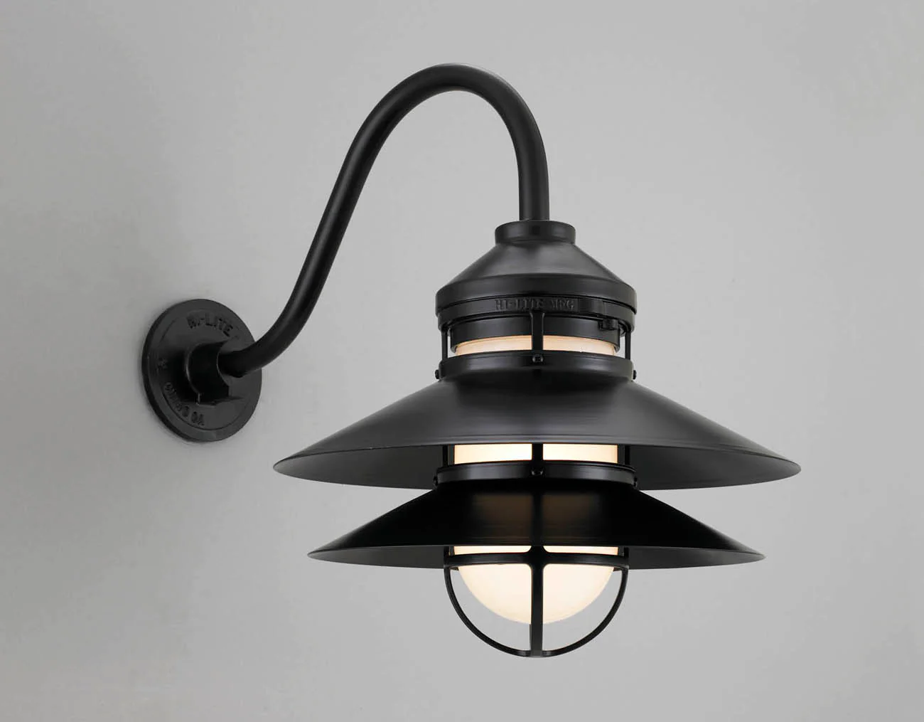 Hi-Lite 8" Elara Shade (Available in multiple color finishes)