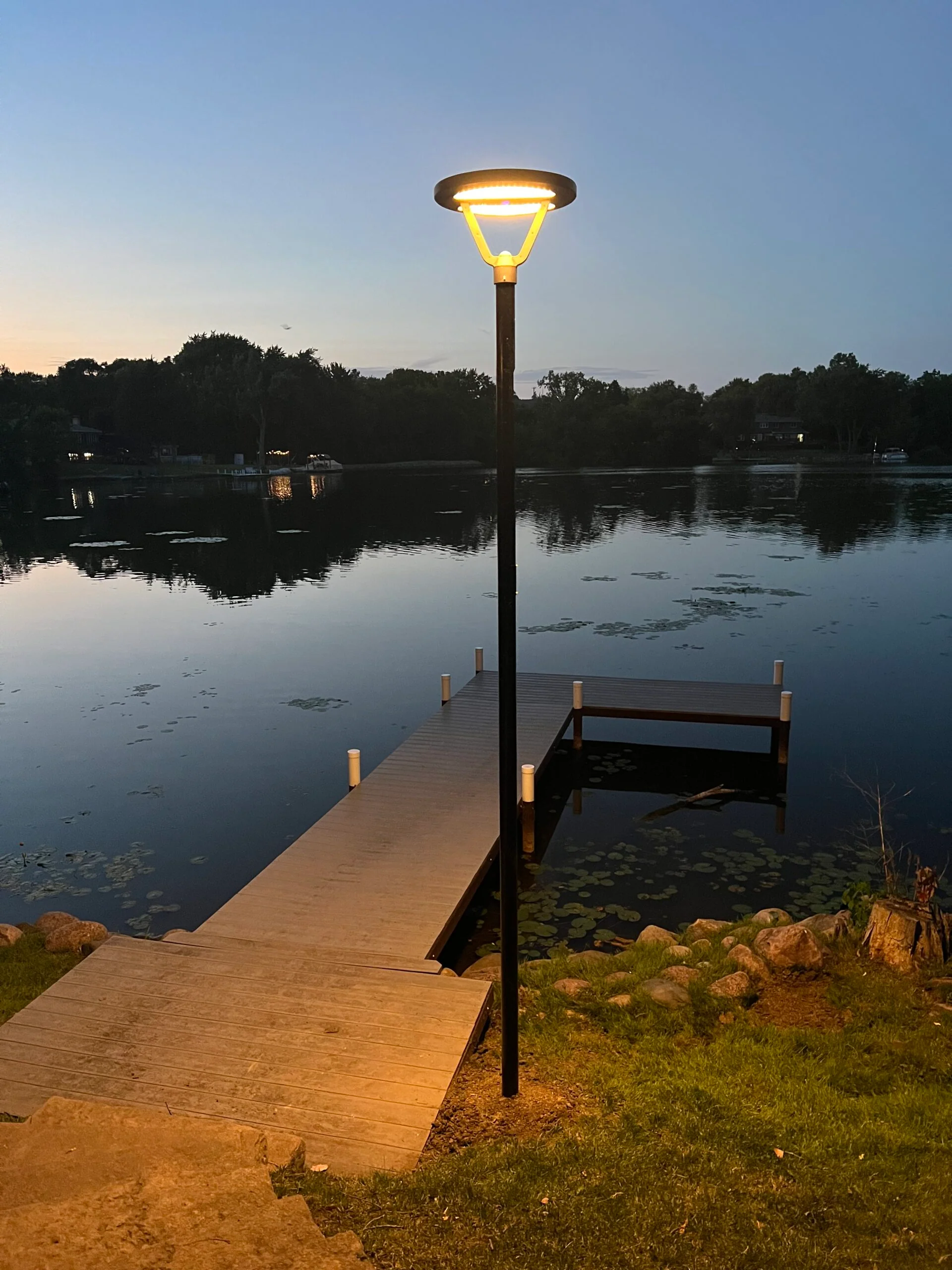 LED Solar Pathway Post Top Light, 2500 Lumens, 3000K or 4000K - Image 3