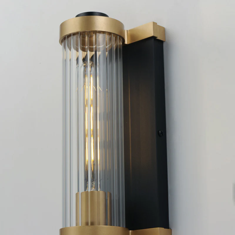 Opulent 1-Light Outdoor Wall Sconce - Image 5