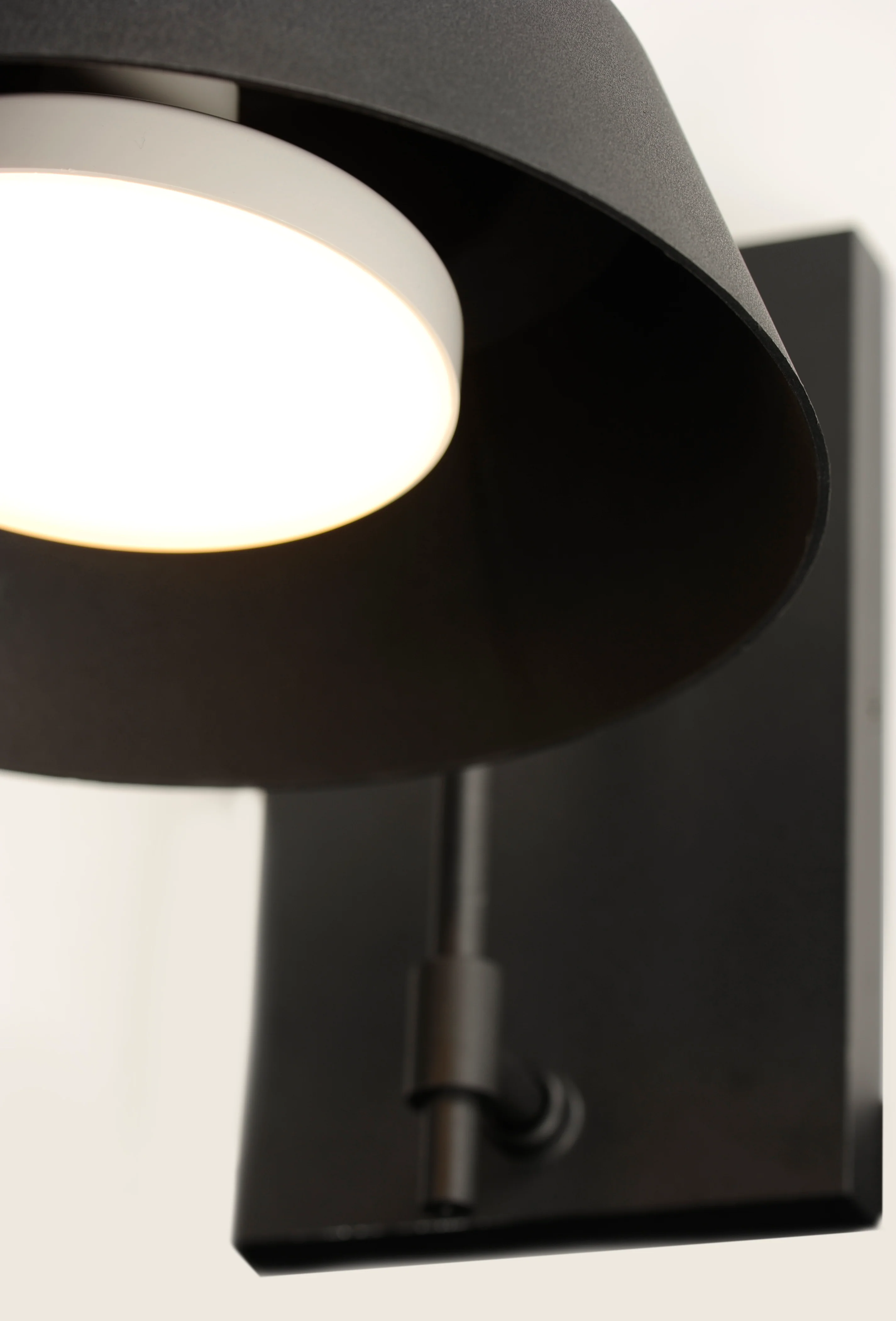 Shoreline 1-Light Outdoor Wall Sconce - Image 5